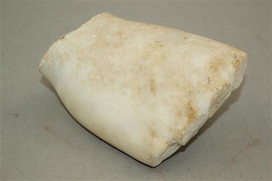 A Roman white marble hand fragment, c.2nd century AD, 11cm